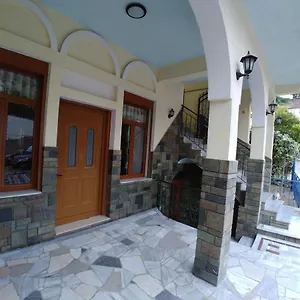 Guest house Urat Gjirokaster